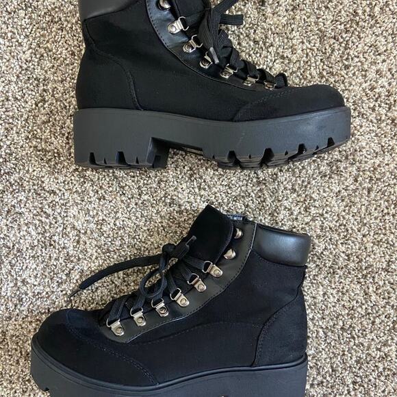 Soda black suede and leather chunky platform heeled boots lace up 7 - Picture 3 of 5